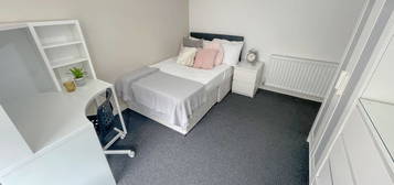 Property to rent in Jubilee Drive, Kensington, Liverpool L7