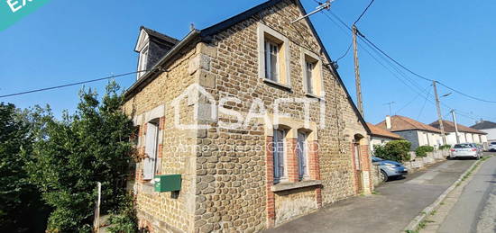 Maison de bourg à rénover de 107m²+jardin 1300m²