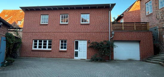 Einfamilienhaus Lüneburg ruhige Innenstadtlage- Garage und Garten