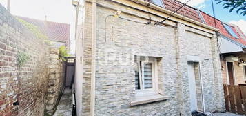 Maison de ville 1 étage à vendre, 5 pièces, 2 chambres, 84 m²