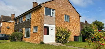 4 bedroom semi-detached house