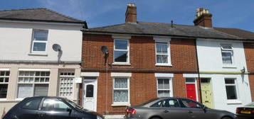 2 bedroom terraced house