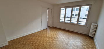 Location appartement 4 pièces 75 m²