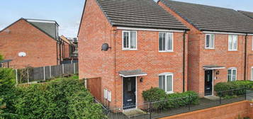 3 bedroom detached house for sale