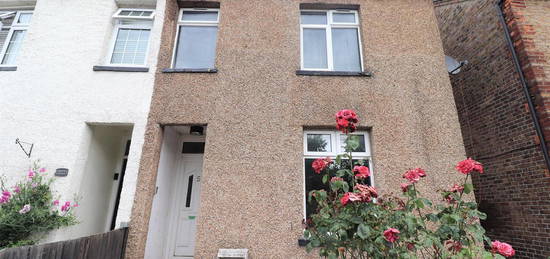 Property to rent in Wellington Road, Cowley, Uxbridge UB8