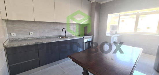 Apartamento T3 duplex no Bairro do Liceu - Aveiro