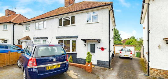 3 bed semi-detached house for sale