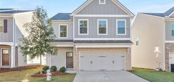 2932 Cottage Ln, College Park, GA 30337