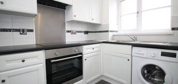 2 bed flat to rent