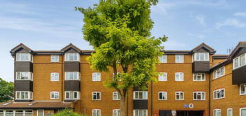 Property for sale in Chatsworth Place, Mitcham CR4