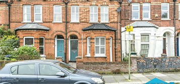 4 bedroom terraced house for sale