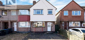 3 bedroom end of terrace house for sale