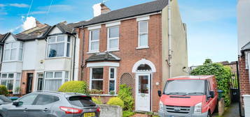 3 bed end terrace house for sale