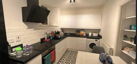 4 bedroom terraced house