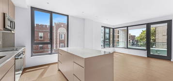 31-90 29th St #2P, Astoria, NY 11106