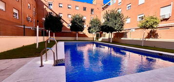 Apartamento en venta en  Calle Estrella Sirio, Pino Montano - Consolación