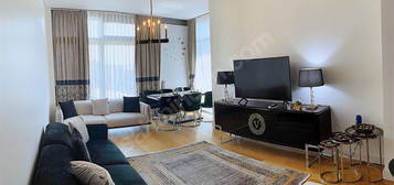 LARGEST ONE BEDROOM FURNISHED APARTMENT AT EMAAR SQUARE 88m2