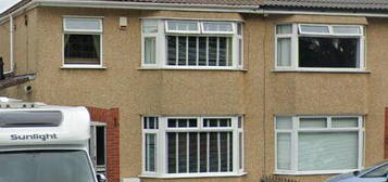 3 bedroom semi-detached house