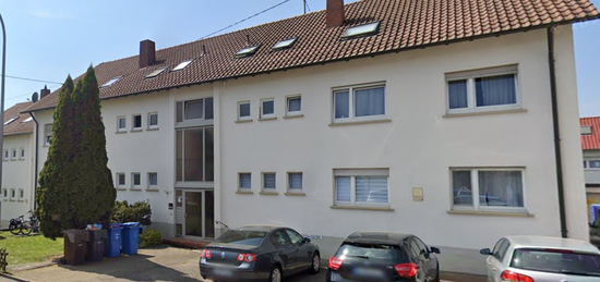 Schöne und gepflegte 1,5-Zimmer-Wohnung mit Balkon und EBK in Balingen