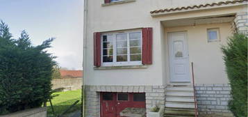 Maison située à La Tardière