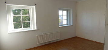 Vermiete kleine Wohnung in Eisenstadt- direkt im Zentrum.