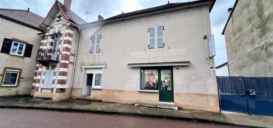 Vente maison 8 pièces 220 m²