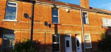 Terraced house for sale in Beaufort Street, Gainsborough, Lincolnshire, UK DN21