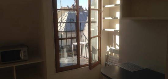 APPARTEMENT Paris - 1 pièce- 12.55 m2