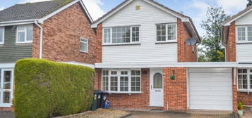 3 bedroom semi-detached house