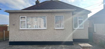 Bungalow for sale in Oakville Avenue, Rhyl, Denbighshire LL18