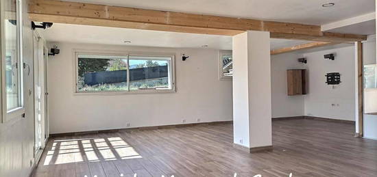 Maison  à vendre, 17 pièces, 6 chambres, 237 m²