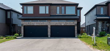7 Baker Ln, Brant, ON N3L 0K3