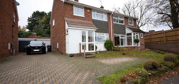 3 bedroom semi-detached house for sale