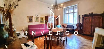 Apartament, 2 camere,  de vanzare, in Centru