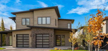 89 Balmoral Trl #B, Bozeman, MT 59718