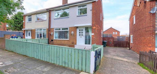 3 bedroom semi-detached house