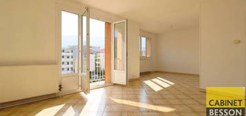 Appartement 4 pièces 77 m²