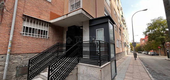 Piso en venta en calle Santa Comba