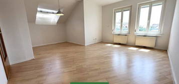 3 Zimmer Wohnung Nähe Liesing-Bach mit Küche & Wohnzimmer getrennt + Abstellrau…