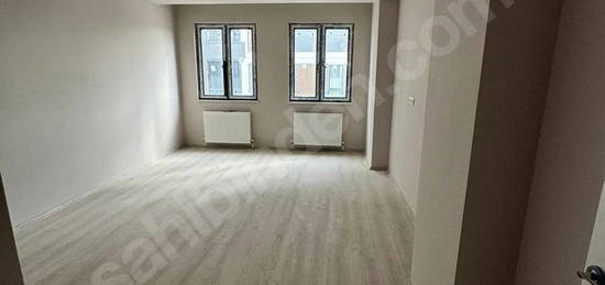 EROL OLÇOK HASTANESİ CİVARINDA KİRALIK 4+1 DAİRE