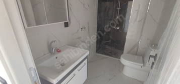 PARK KARŞISI CADDE ÜZERİ SIFIR 1+1 DAİRE