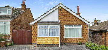 Detached bungalow to rent in Carterswood Drive, Nottingham NG16