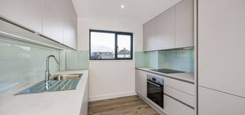 2 bed flat to rent