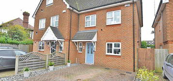 4 bedroom semi-detached house for sale