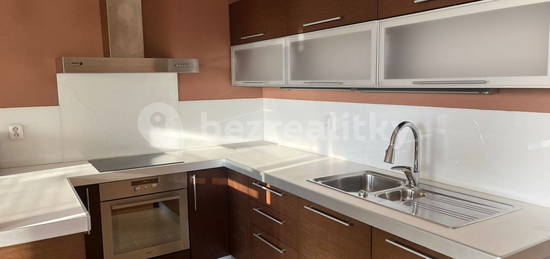 Pronájem bytu 2+kk 63 m², Cholupická, Praha