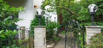 Provisionsfreies Einfamilienhaus in der Gartenstadt Frohnau!