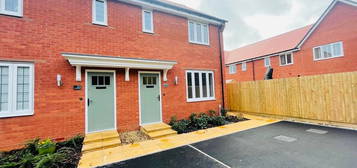 2 bed terraced house to rent