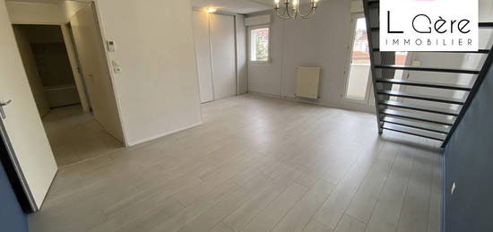 Appartement  à louer, 3 pièces, 1 chambre, 75 m²