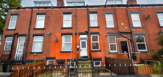 Terraced house for sale in Garnet Avenue, Leeds, West Yorkshire LS11