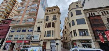 Piso de alquiler en Carrer Major, Casco Histórico